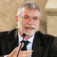 Stefano Vicari